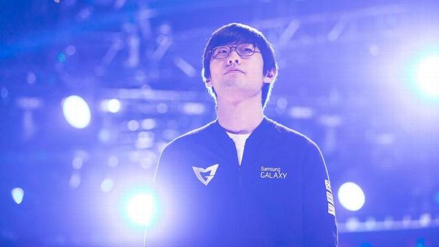 组内赛趣味数据：Wei登场11次拿下5个MVP，状态火热